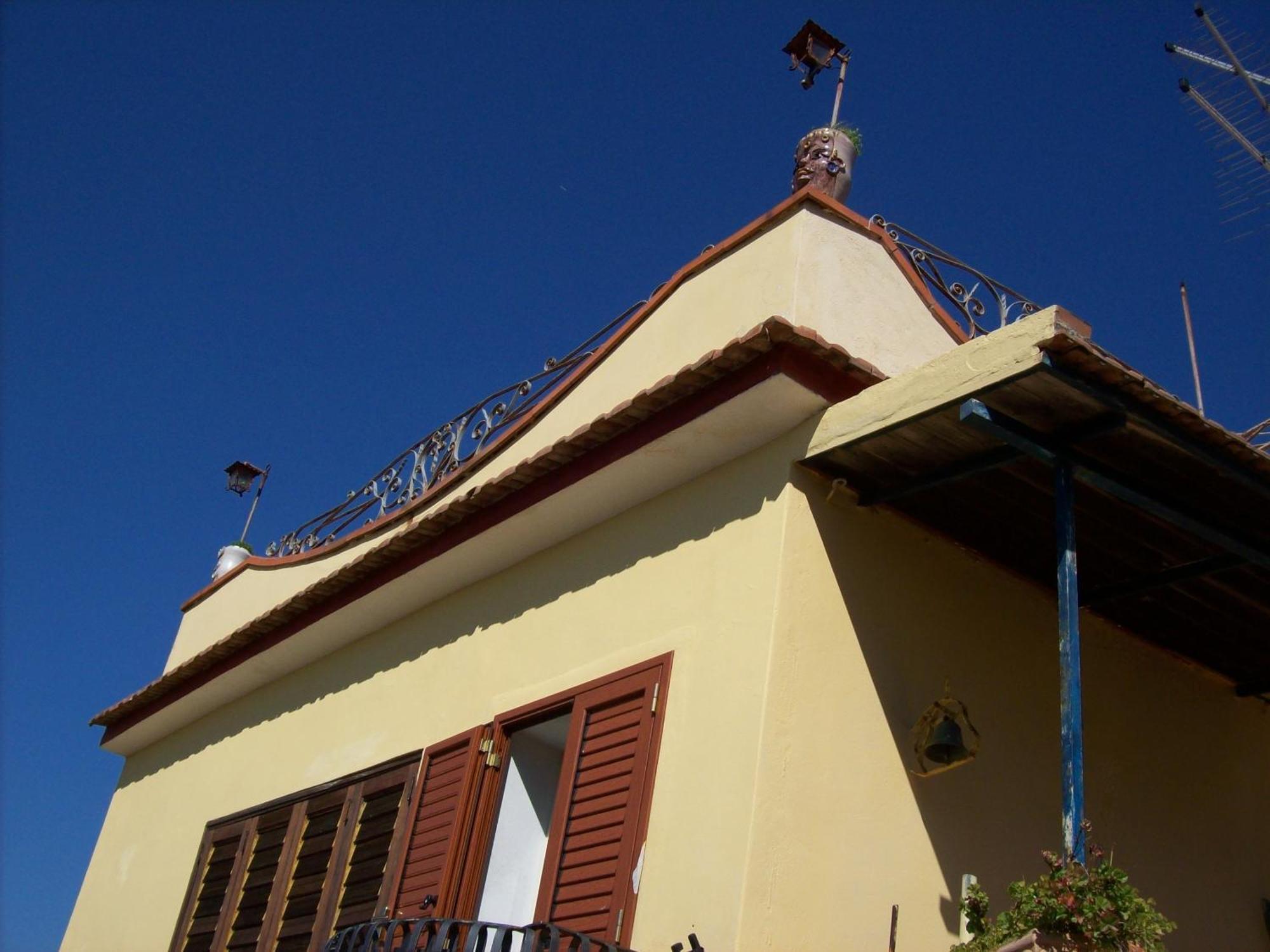 Bed & Breakfast U Palmentu 3*