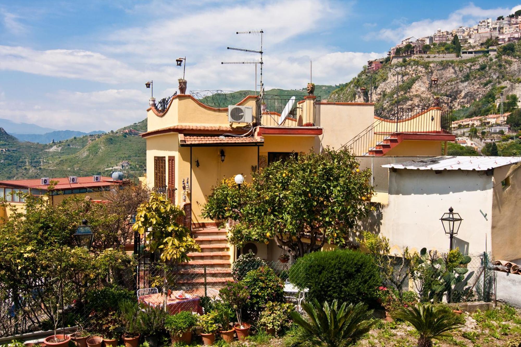 Bed & Breakfast U Palmentu Taormina