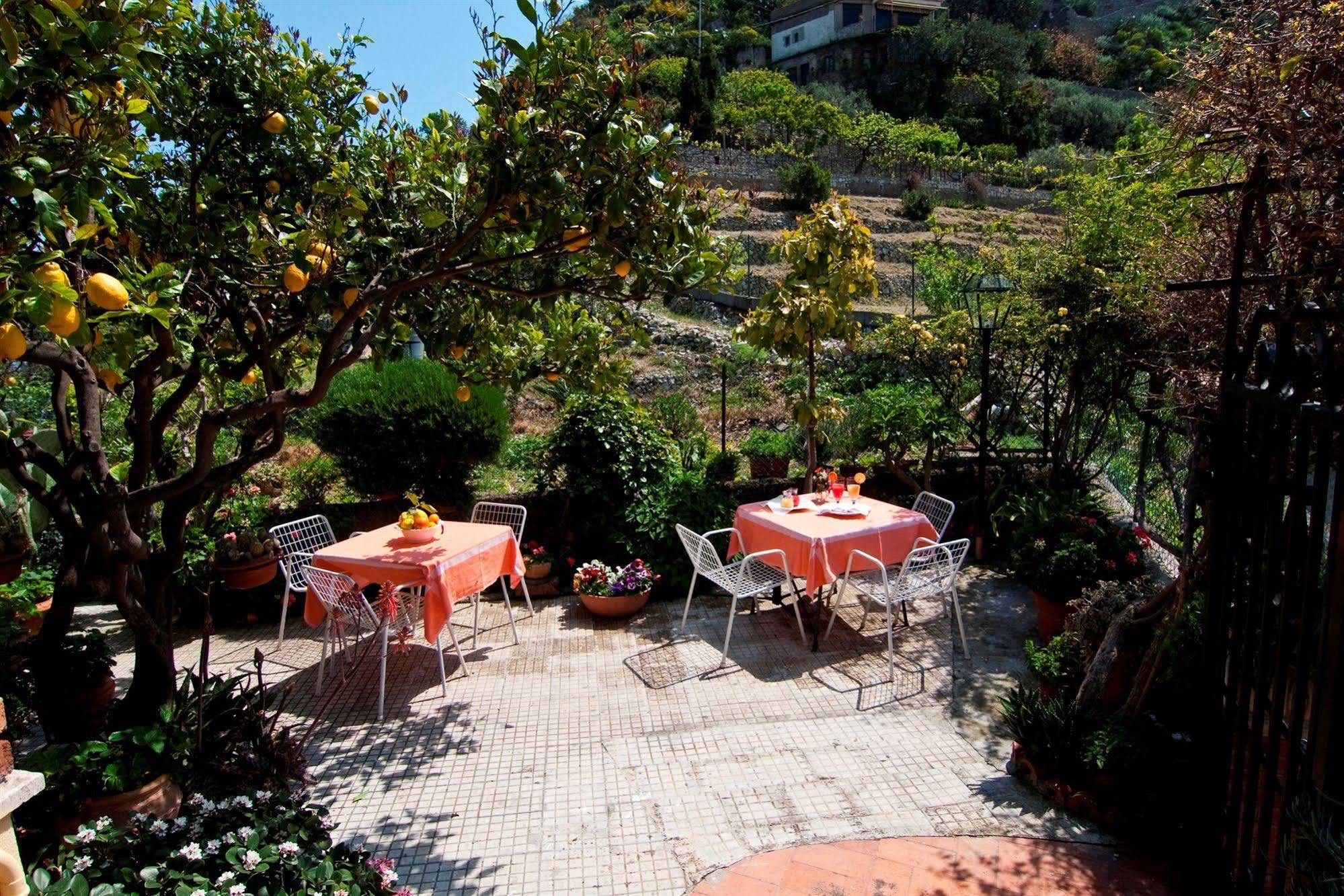 Bed & Breakfast U Palmentu Taormina